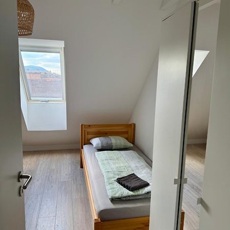 R77 Apartment Downtown - Penthouse Budapeste Exterior foto