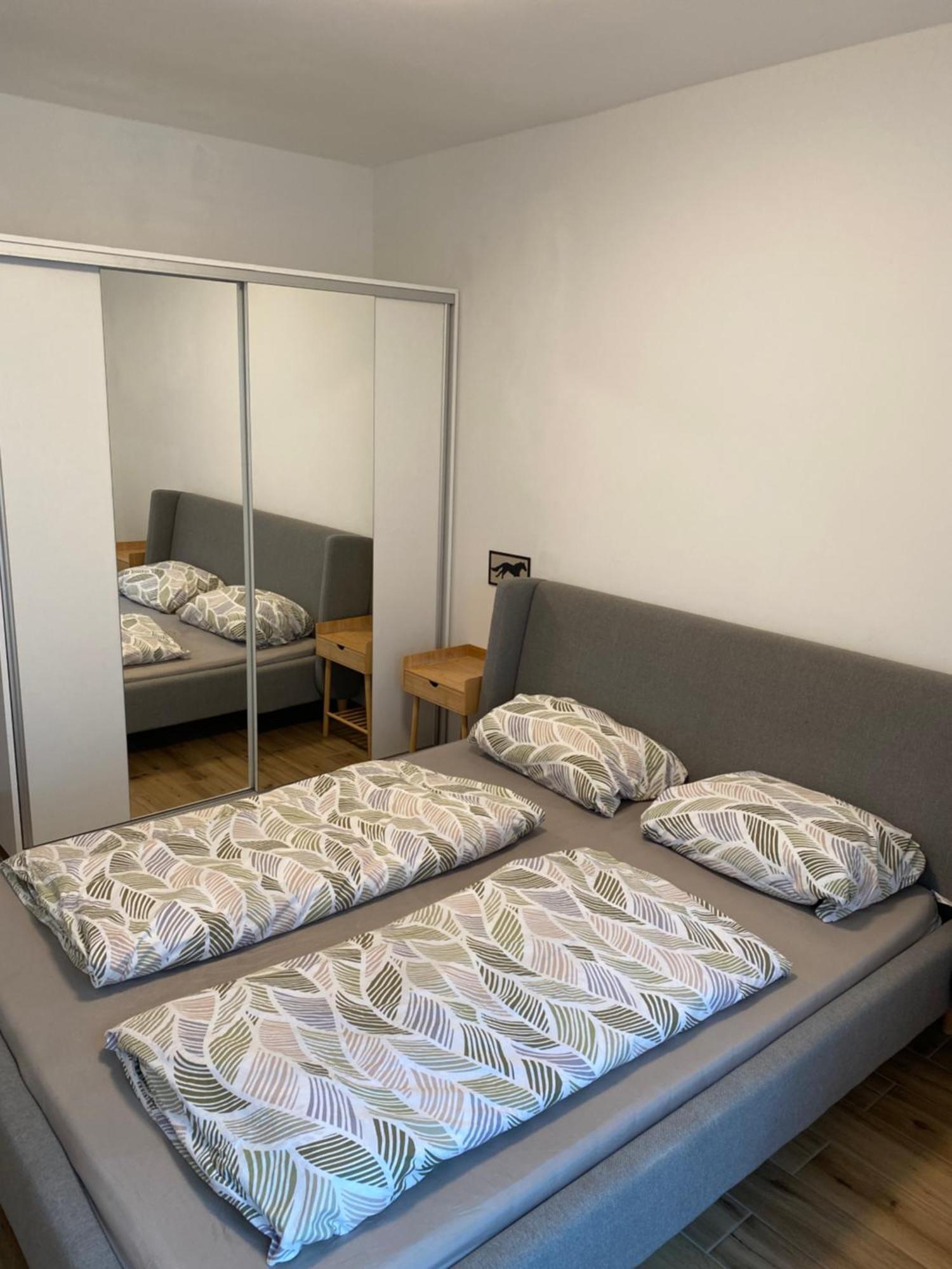 R77 Apartment Downtown - Penthouse Budapeste Exterior foto
