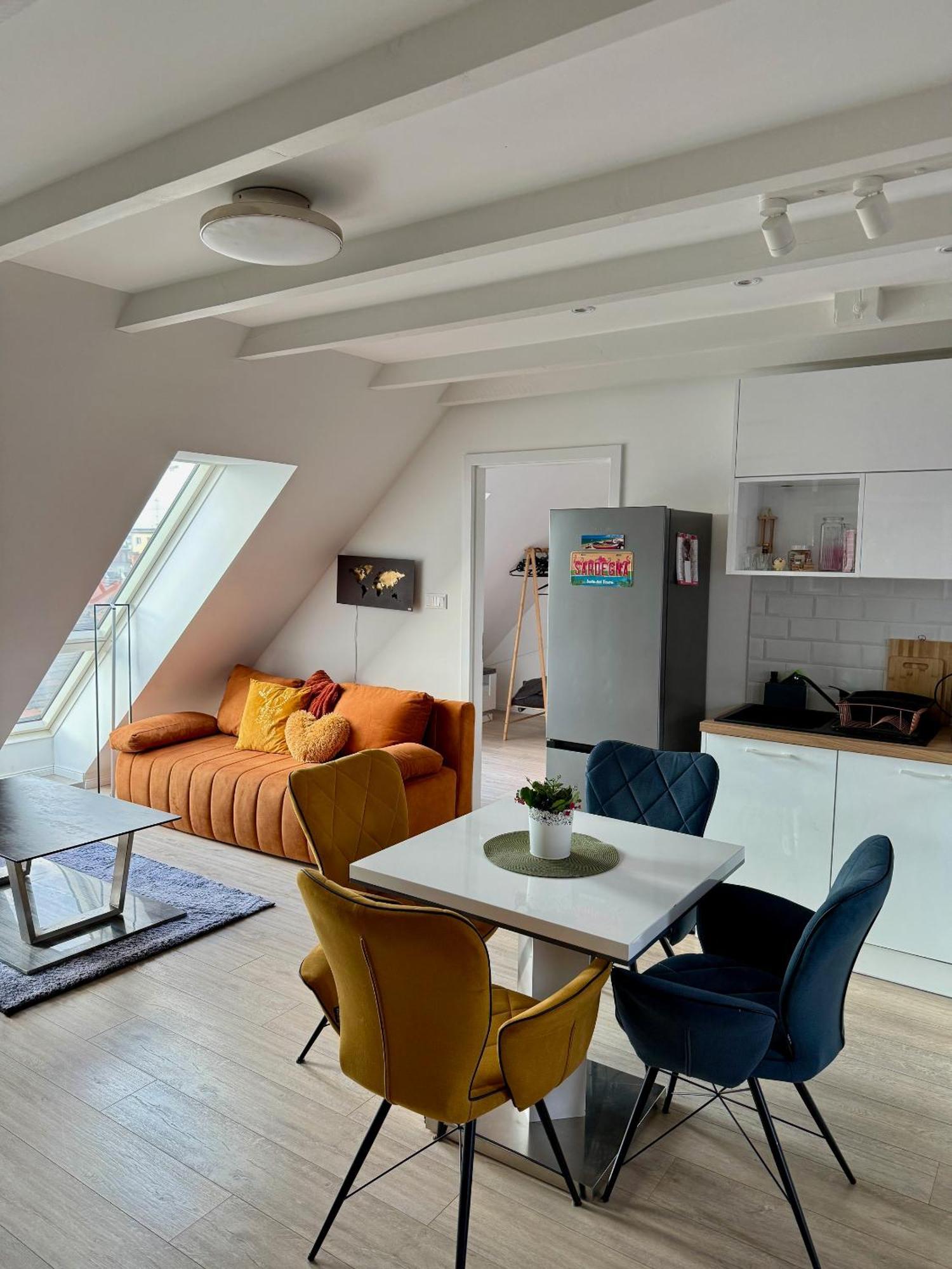 R77 Apartment Downtown - Penthouse Budapeste Exterior foto